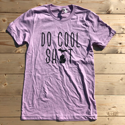 The men's and women’s milife tri-blend t-shirt is a soft fabric for a comfortable and cool fit. Assembled in grand rapids Michigan where our clothing company does business along with Traverse City, Ann Arbor, Detroit, East Lansing. Stay cool in the warm weather.